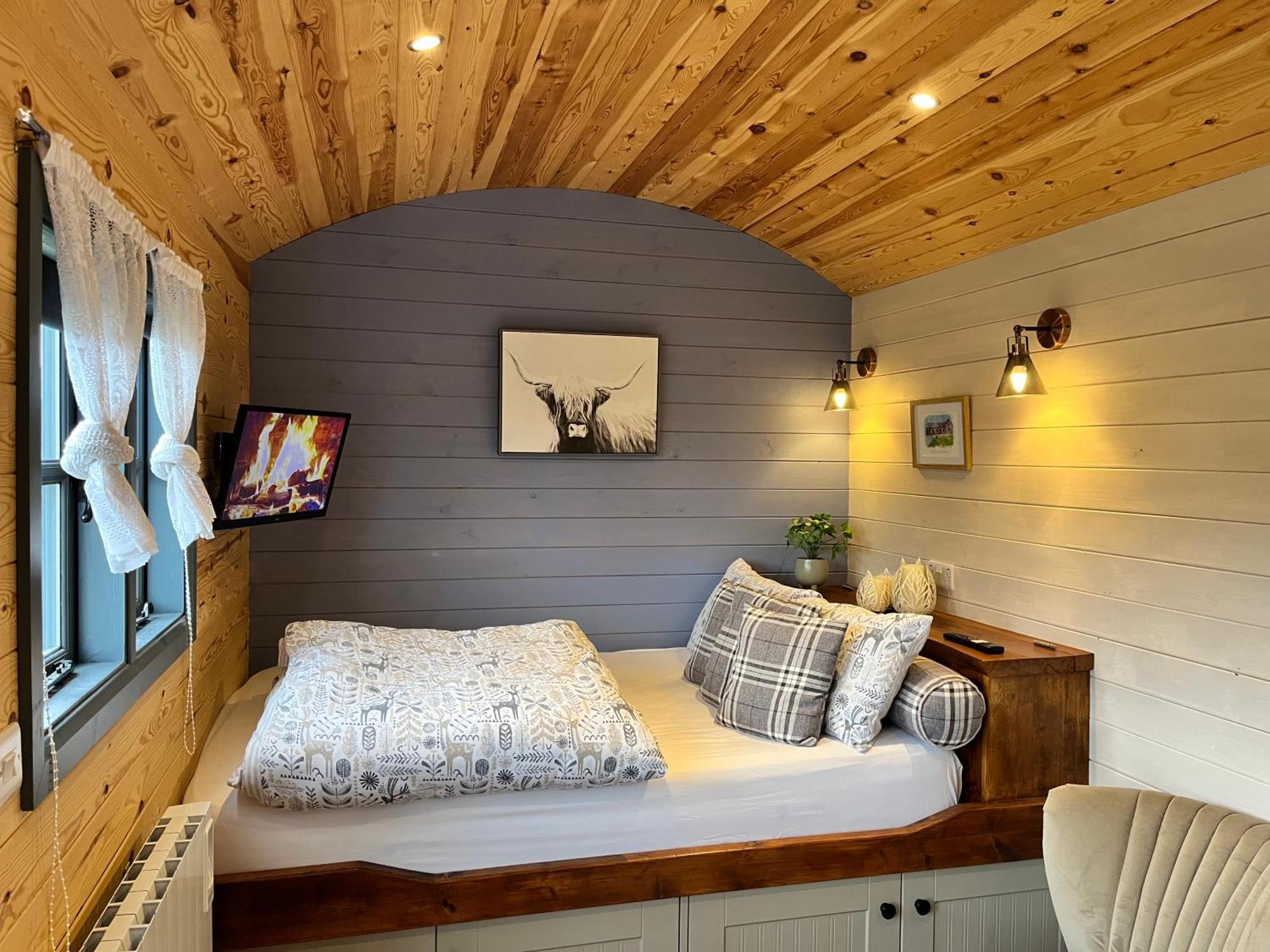 Oakies Farm Stays แลนโดเวรี ภายนอก รูปภาพ